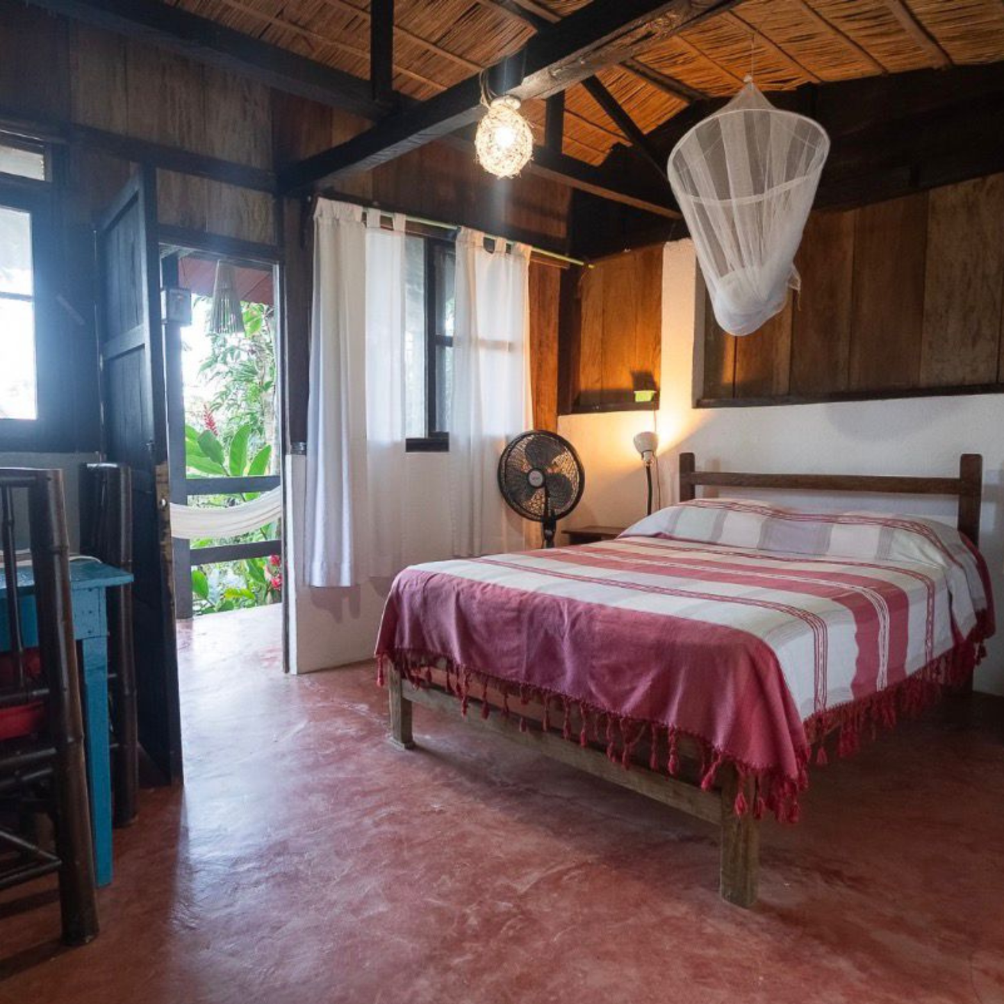 TEMPLE ADVENTURES - Serpiente (1 persona) (1 cama matrimonial)